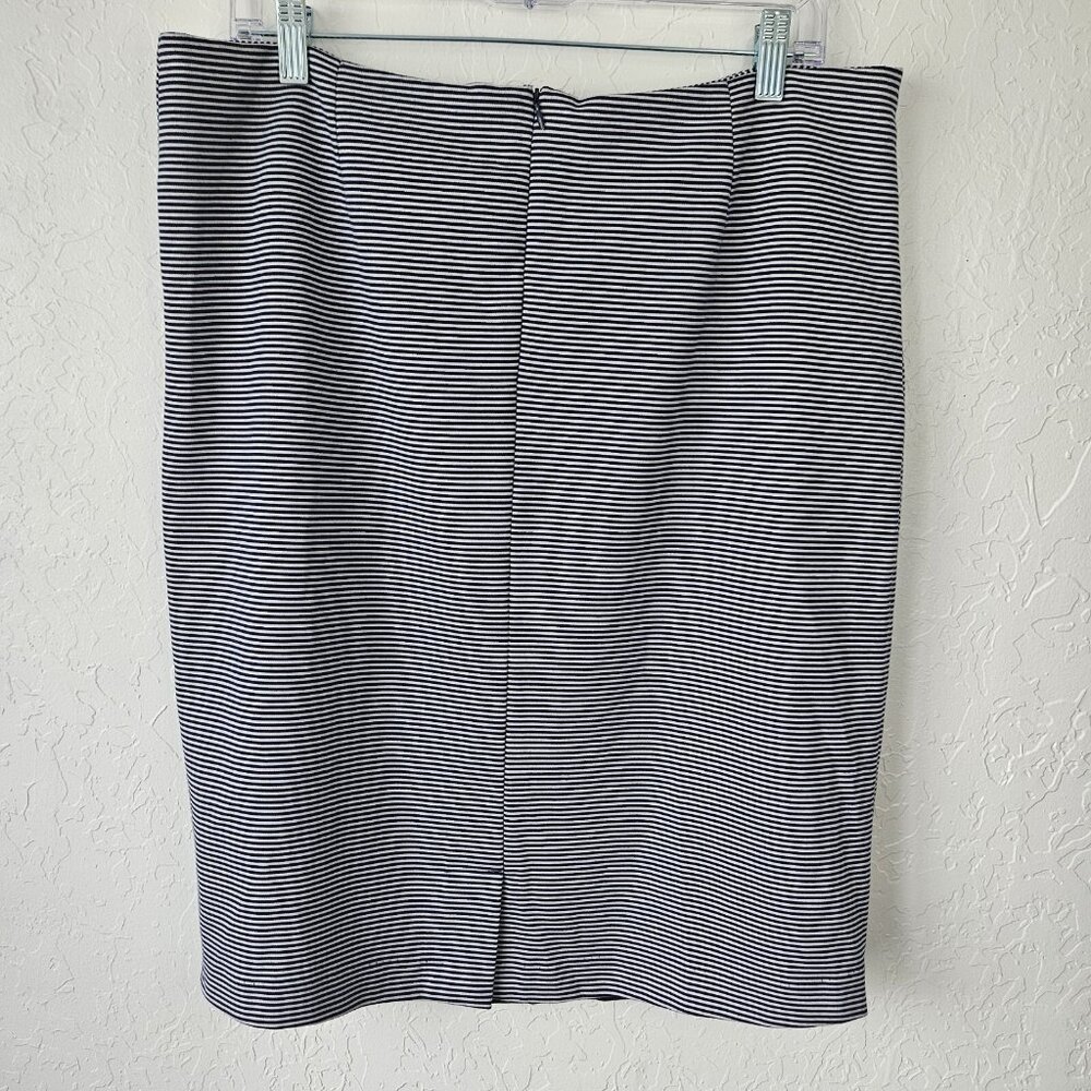 Women's Navy Stripe Overlap Stretch Skirt Sz Large Nautical Career Office Siren - Picture 5 of 13